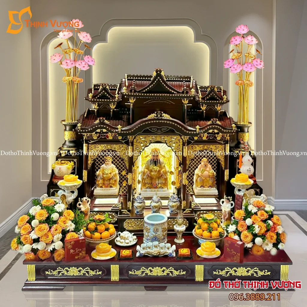 Siêu Phẩm Ban Thờ Thần Tài 3 Gian + Sứ Xanh Trắng Nổi Vẽ Vàng