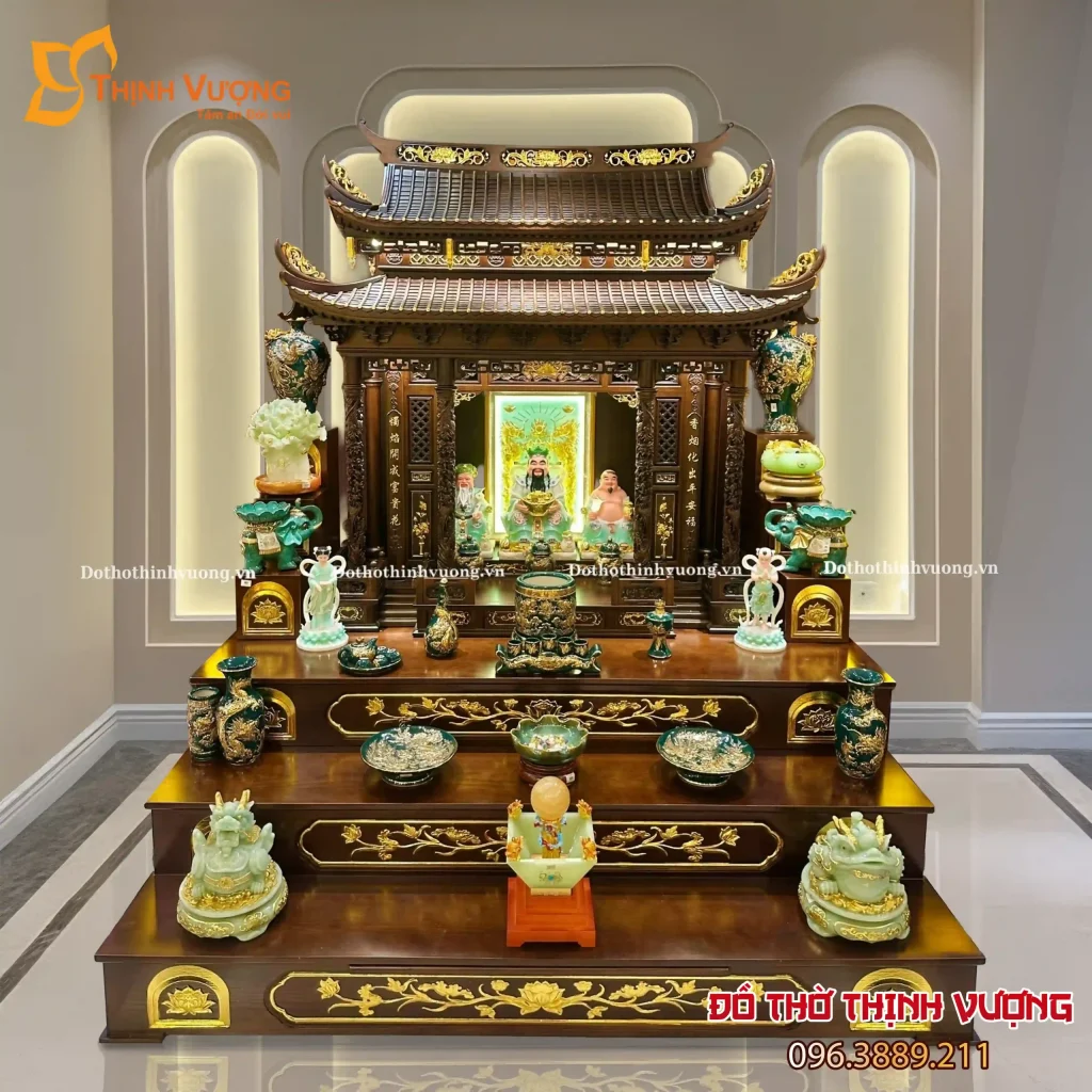 Bộ Ban Thờ Mái Đình Bách Xanh + Sứ Xanh Lục Bảo Vẽ Vàng